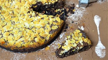 TARTA DE CHOCOLATE Y ALMENDRAS SIN HARINA
