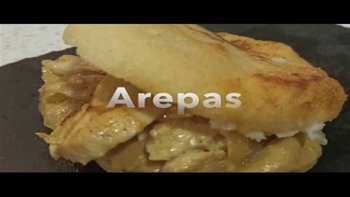 AREPAS DE POLLO