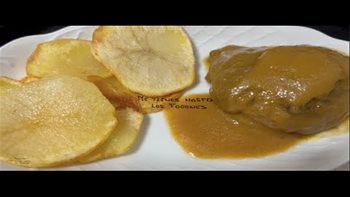 CARRILLERAS IBERICAS EN SALSA DE VINO TINTO