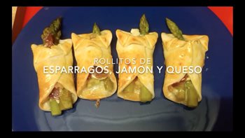 ROLLITOS DE ESPARRAGOS, JAMON Y QUESO DE CABRA