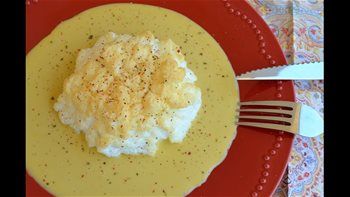 NUBE DE HUEVO CON MAHONESA DE LIMA