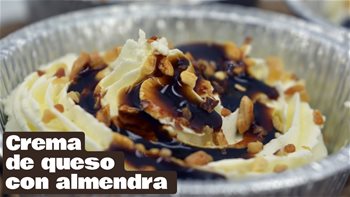 Crema de queso para comer a bocados. Deléitate con este postre divino