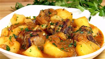 ? Costillas con Patatas Guisadas ?? Receta de Guiso