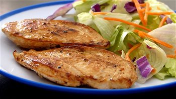 Pechuga de pollo a la plancha + Jugosa Receta de Pollo ?