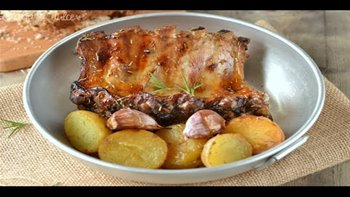 Costillas de cerdo al horno con miel y mostaza