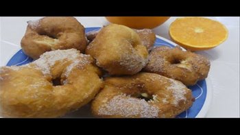 Rosquillas fritas de naranja para Semana Santa. Receta de las tres cucharas, muy fáciles y ricos.