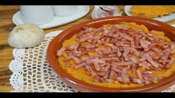 PATATAS REVOLCONAS RECETA