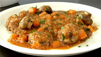 Fricandó de Ternera Receta de carne en Salsa ?
