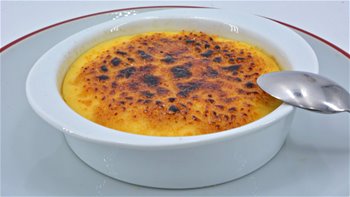 Receta de crema catalana, gastronomía tradicional española