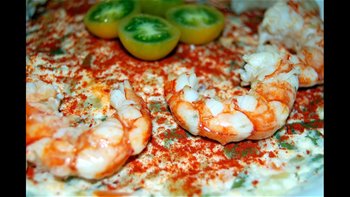 Cómo hacer ensalada de sepia y gambas, al estilo de Mariaje