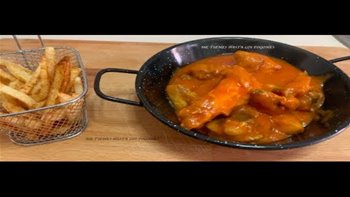 POLLO CON TOMATE