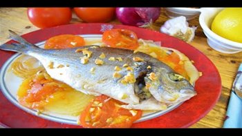 SI QUIERES COMER UNA DORADA AL HORNO SUPER JUGOSA TIENES QUE HACER ESTA RECETA