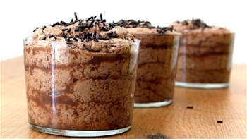 Postre de Chocolate CON SOLO 2 INGREDIENTES : Vasitos de Chocolate