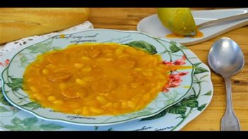 Alubias con chorizo, cocinadas con amor es toda una delicia