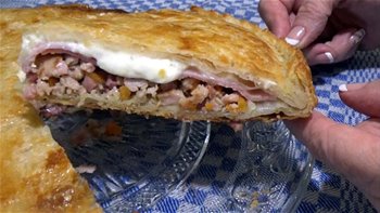 Cómo hacer una empanada de hojaldre, rellena de pollo y jamón, al estilo de Mariaje