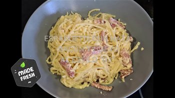 ESPAGUETIS A LA CARBONARA