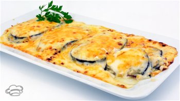 Sándwich de berenjenas gratinado con queso y bechamel